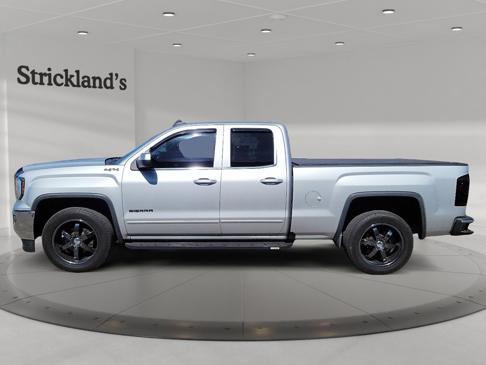 Photo 2017 GMC Sierra 1500 Double 4x4 SLE / Standard Box #5