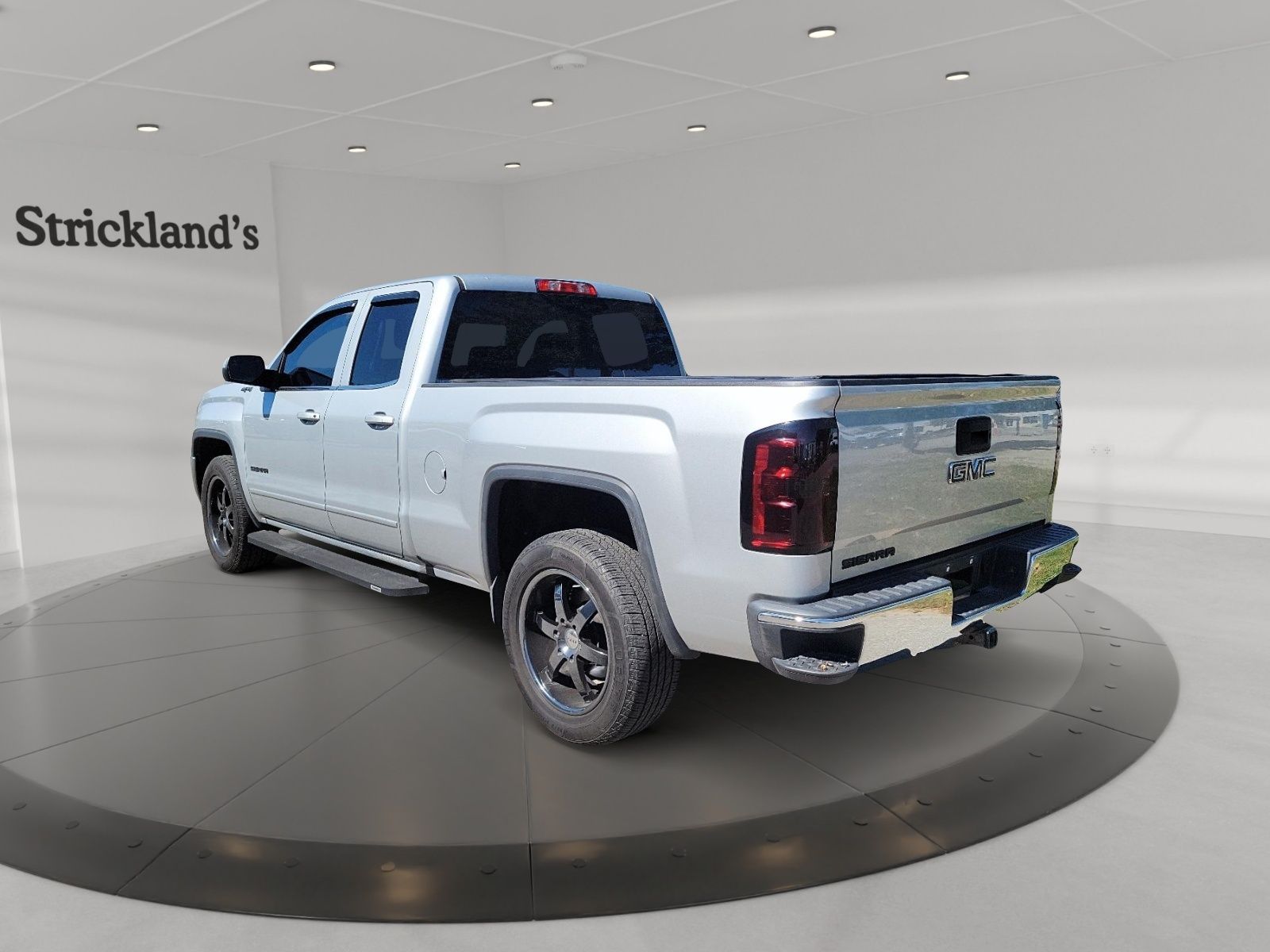 Photo 2017 GMC Sierra 1500 Double 4x4 SLE / Standard Box #4