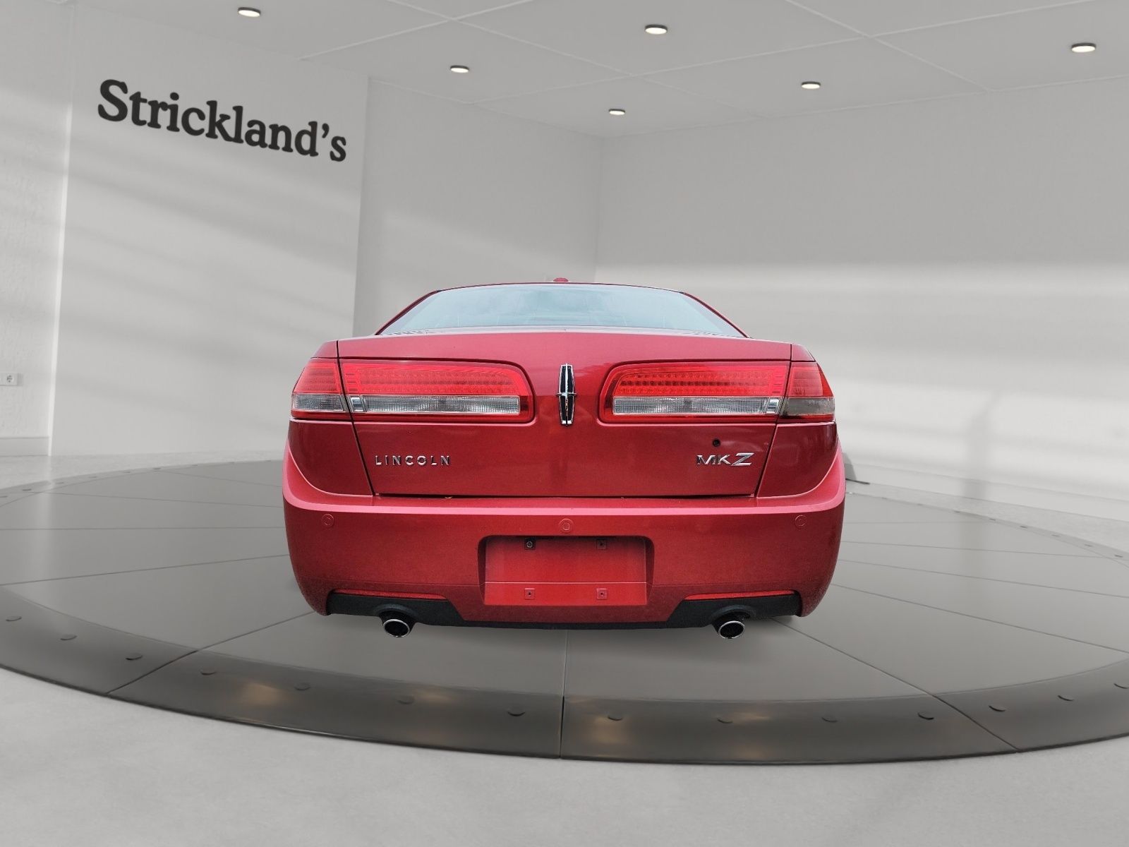 Photo 2011 Lincoln MKZ 4D Sedan FWD #3