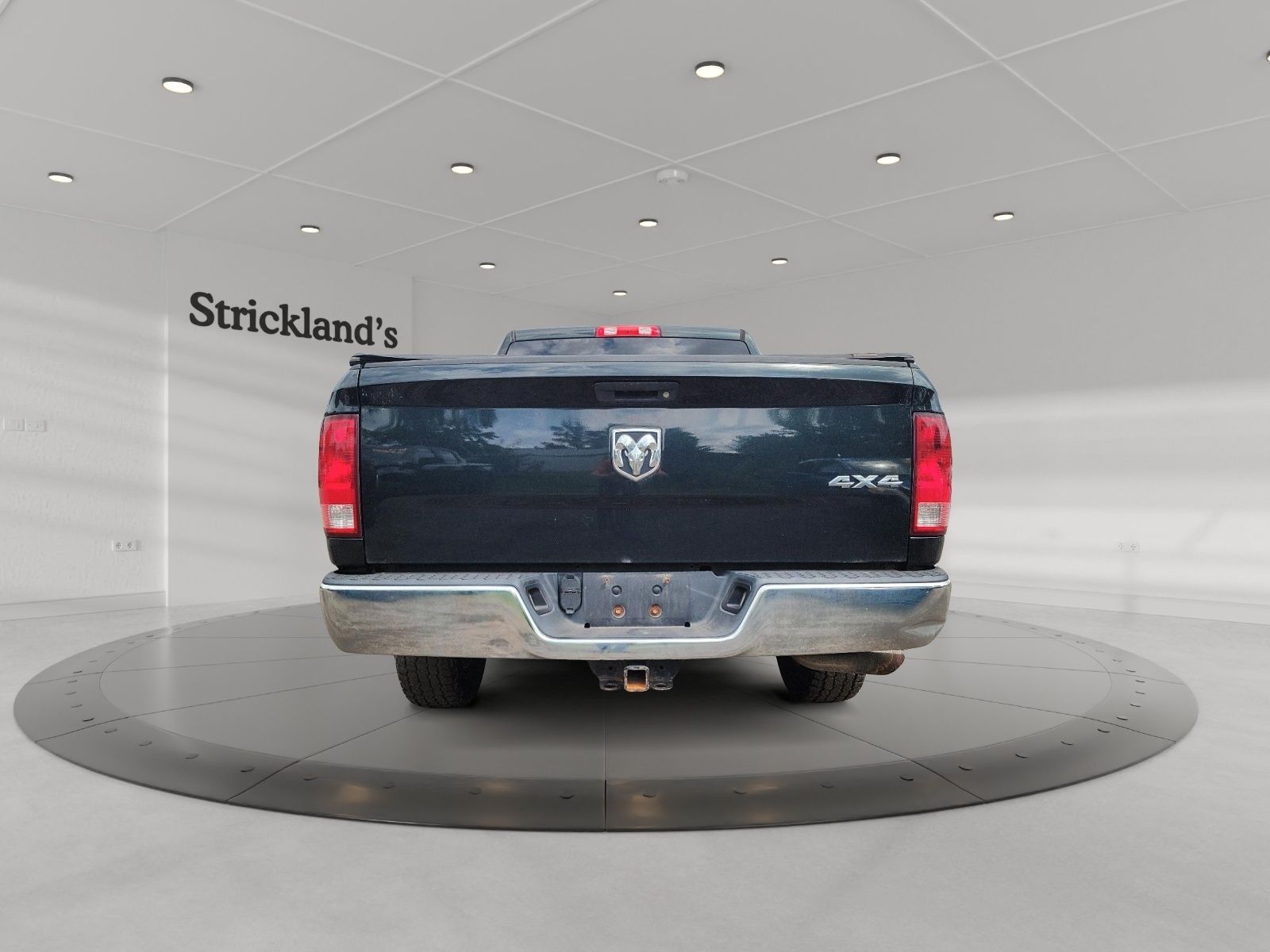 Photo 2015 Ram RAM 1500 Crew Cab 4x4 ST (140.5 WB - 5.7 Box) #3