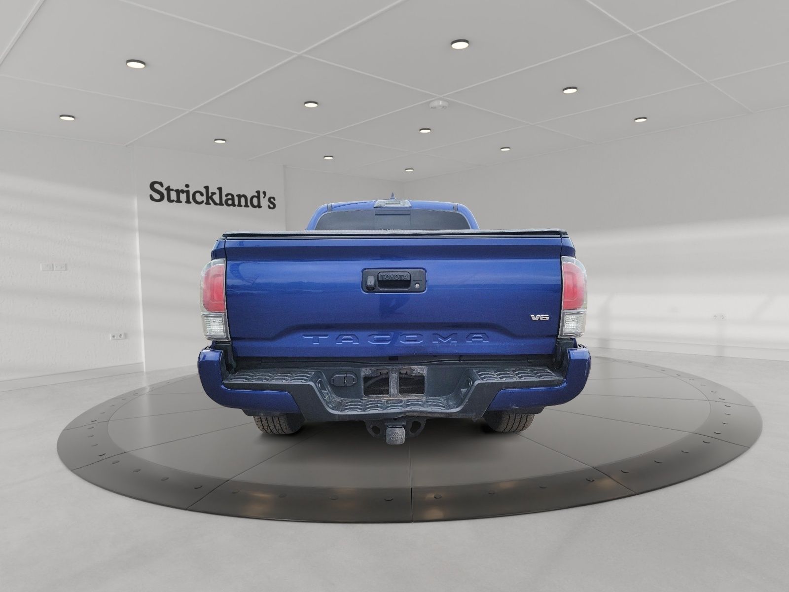 Photo 2023 Toyota Tacoma 4X4 Double Cab 6M SB #3