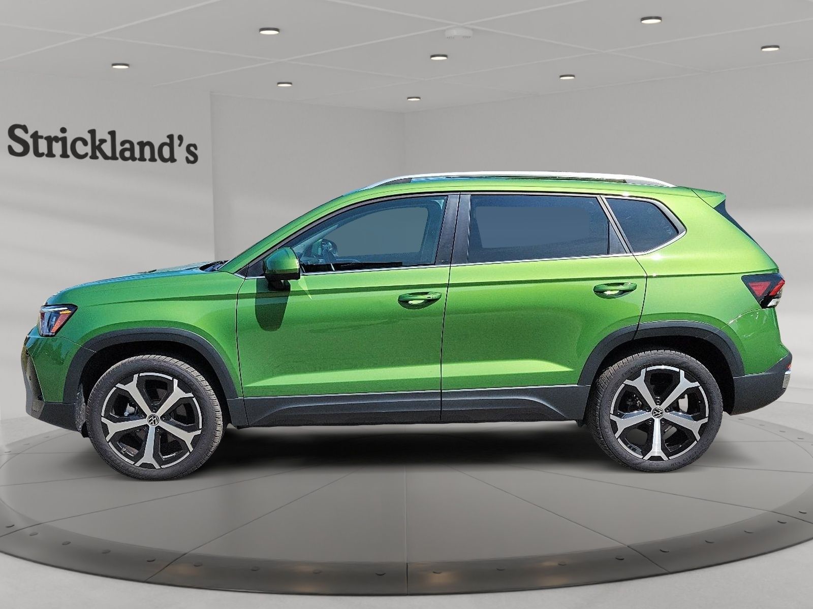 Photo 2025 Volkswagen Taos Highline 4MOTION #5
