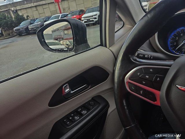 Chrysler Pacifica  2019