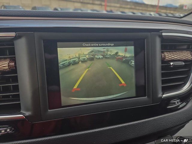 Chrysler Pacifica  2019