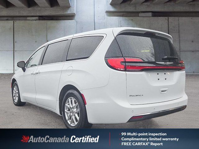 Chrysler Pacifica  2023