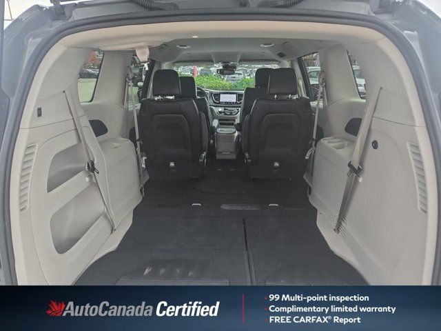 Chrysler Pacifica  2023