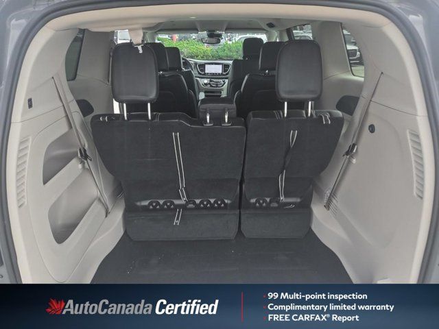 Chrysler Pacifica  2023