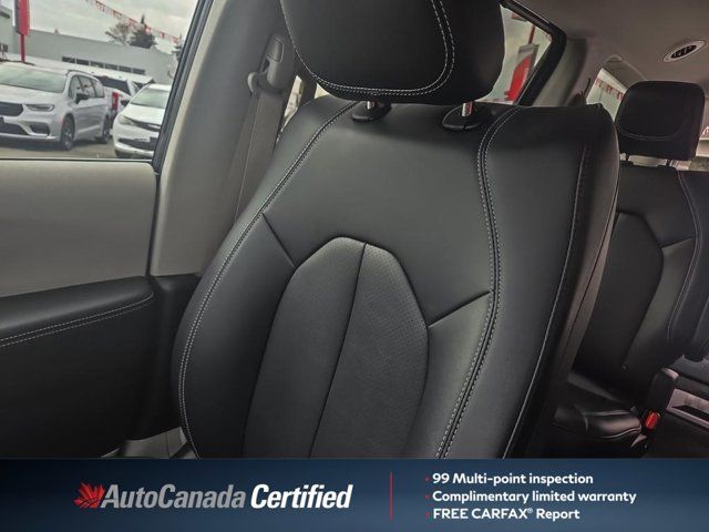 Chrysler Pacifica  2023