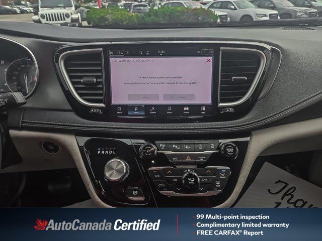 Chrysler Pacifica  2023