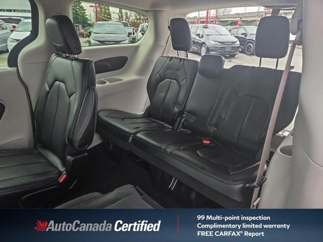 Chrysler Pacifica  2023