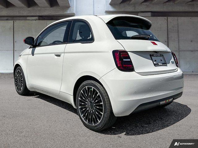 Fiat 500e  2024