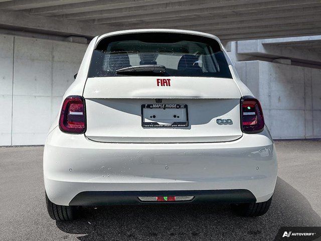 Fiat 500e  2024