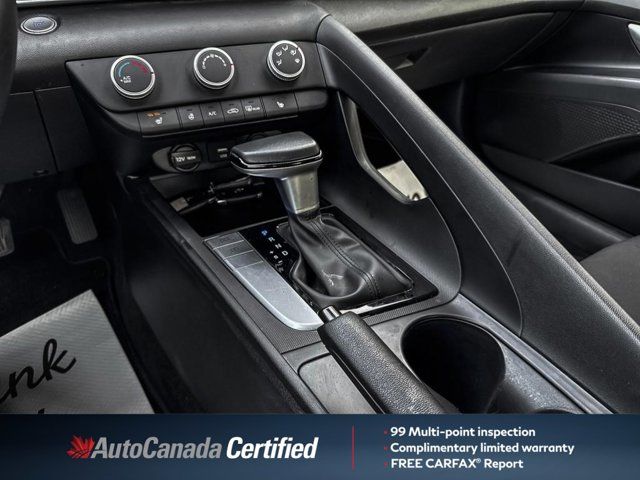 Hyundai Elantra  2023