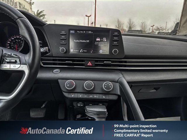 Hyundai Elantra  2023