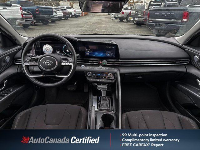 Hyundai Elantra  2023