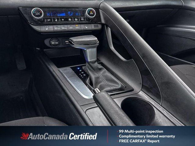 Hyundai Elantra  2023