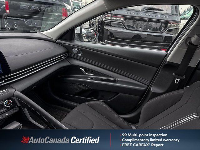 Hyundai Elantra  2023