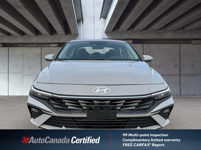 Hyundai Elantra  2024