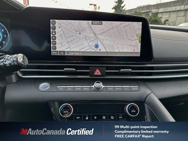 Hyundai Elantra  2024