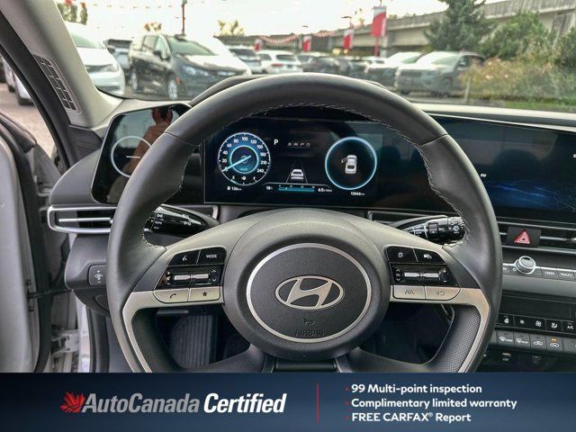 Hyundai Elantra  2024