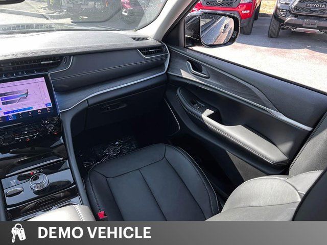 Jeep Grand Cherokee  2022