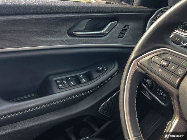 Jeep Grand Cherokee  2022