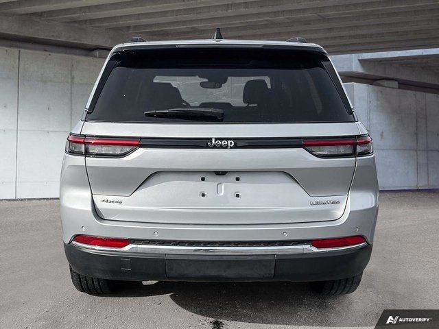 Jeep Grand Cherokee  2022