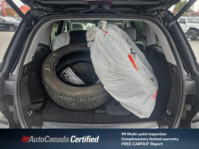 Jeep Grand Cherokee  2022