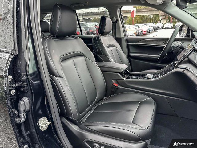 Jeep Grand Cherokee  2023