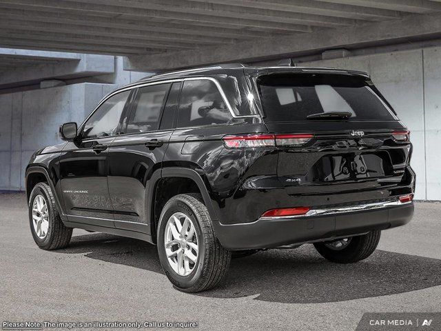 Jeep Grand Cherokee  2024
