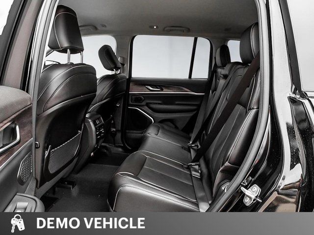 Jeep Grand Cherokee  2024