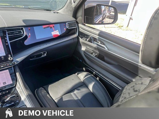 Jeep Grand Wagoneer  2023