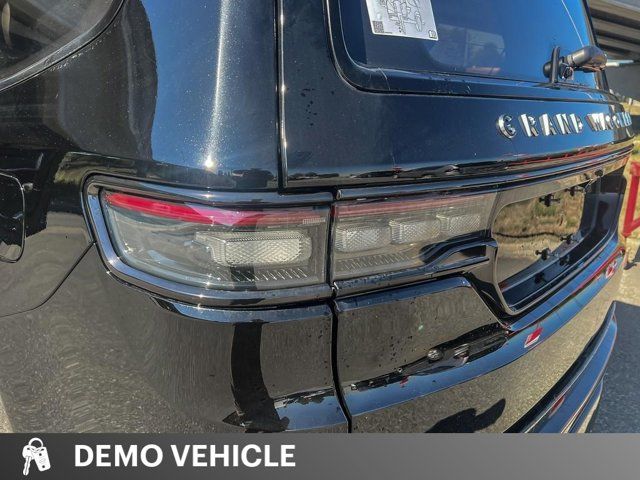 Jeep Grand Wagoneer  2023