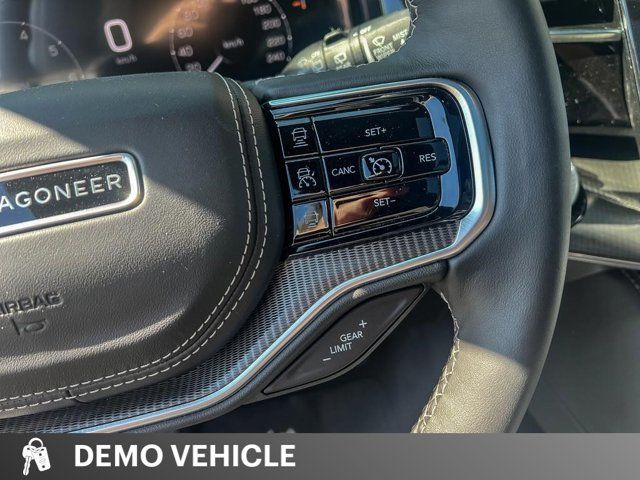 Jeep Grand Wagoneer  2023