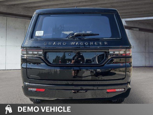 Jeep Grand Wagoneer  2023