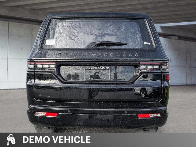 Jeep Grand Wagoneer  2023