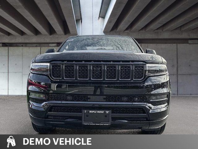 Jeep Grand Wagoneer  2023