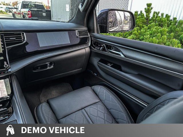 Jeep Grand Wagoneer  2023