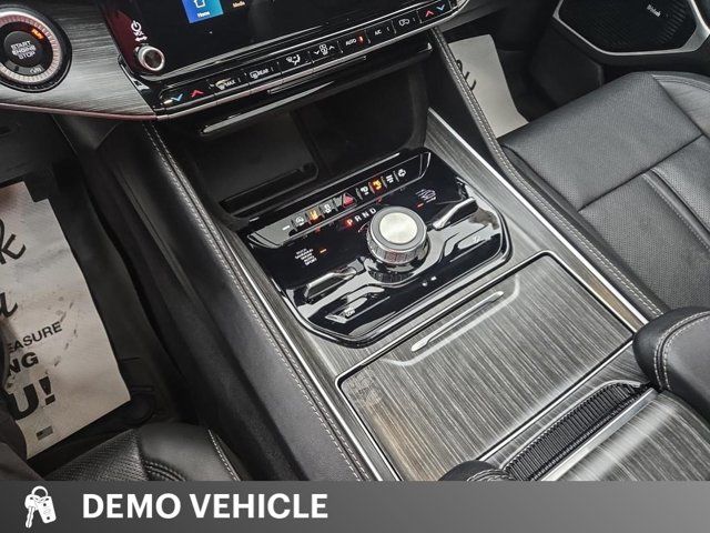 2023 Jeep Wagoneer L