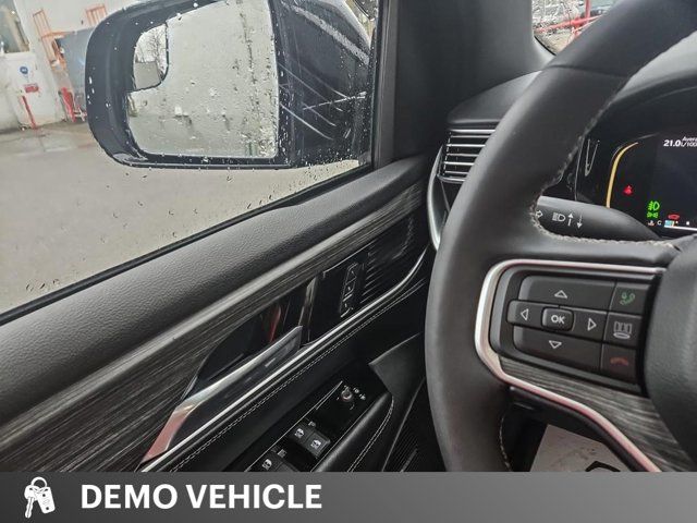 2023 Jeep Wagoneer L