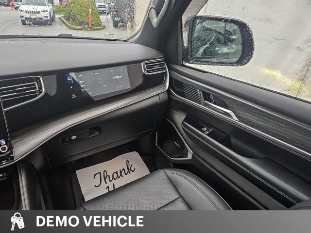 2023 Jeep Wagoneer L