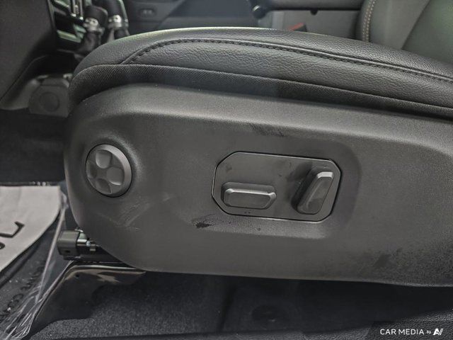 Jeep Wrangler 4-Door  2024