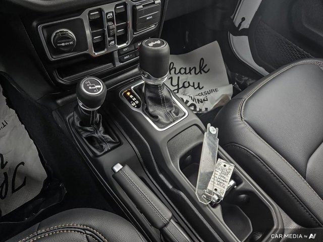 Jeep Wrangler 4-Door  2024