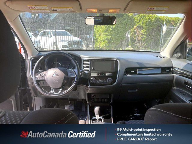 Mitsubishi Outlander  2019