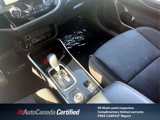 Mitsubishi Outlander  2019