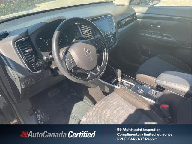 Mitsubishi Outlander  2019