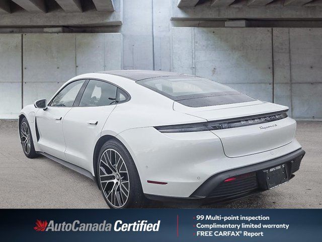 Porsche Taycan  2020