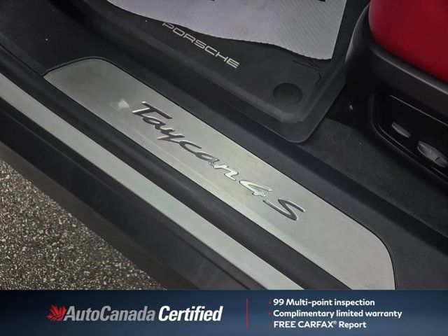 Porsche Taycan  2020