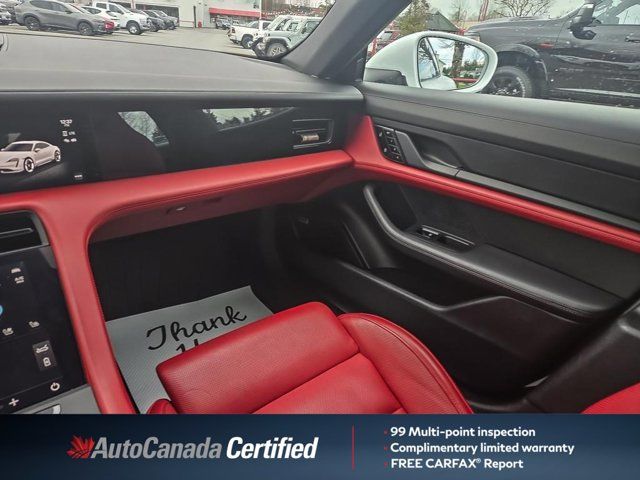 Porsche Taycan  2020