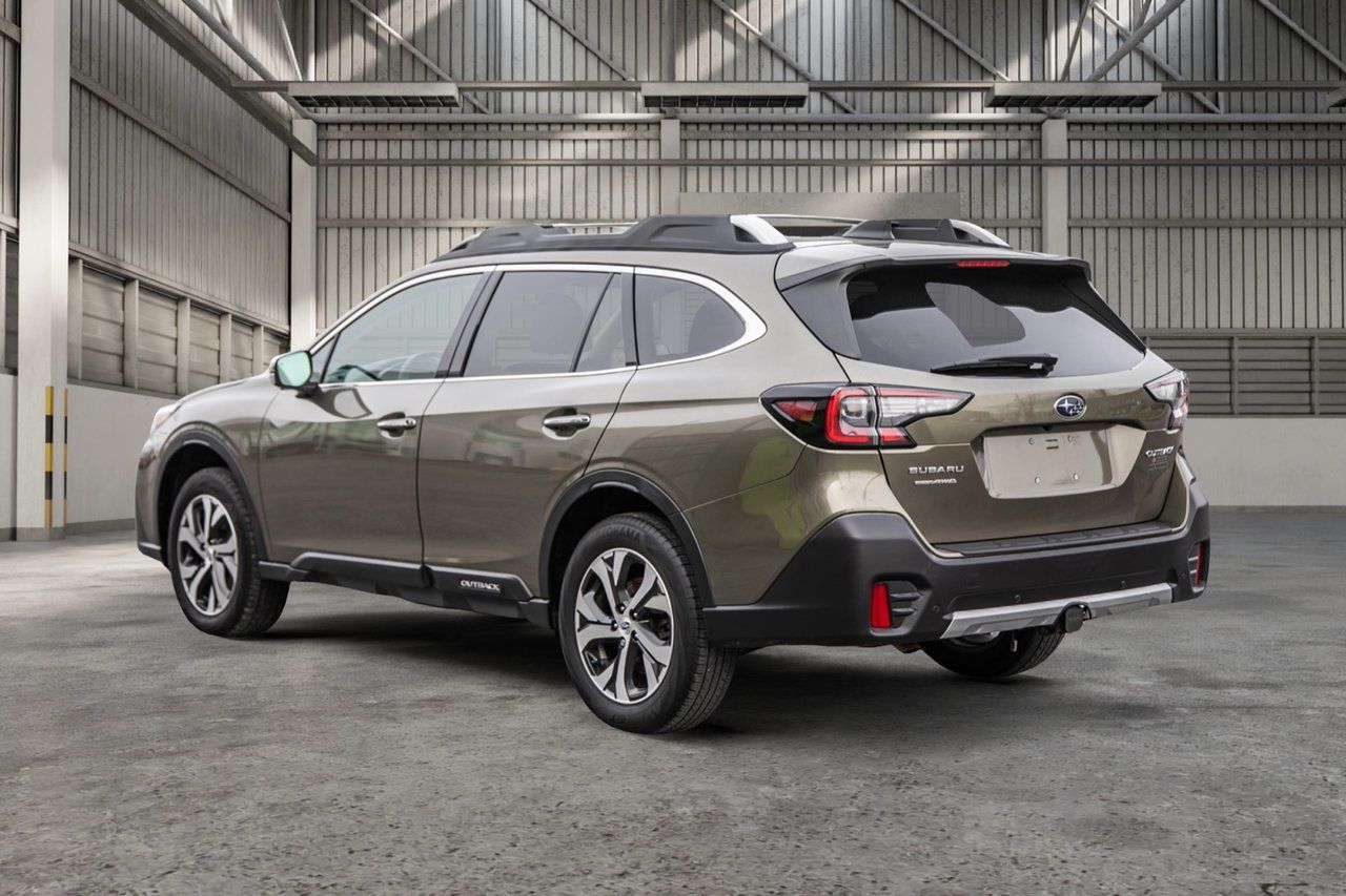 2020 Subaru OUTBACK PREMIER